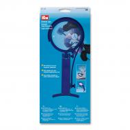 Universal magnifying glass with bracket